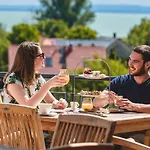 Апарт-отель Domaine Edegger - Organic Winery Badacsony 3*